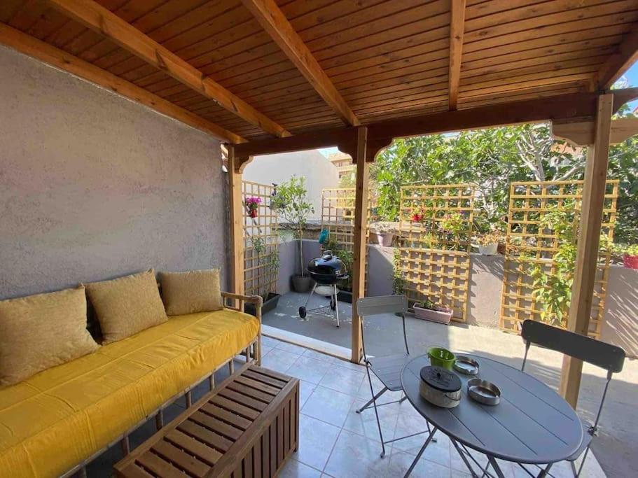 Lávrion New! Flower Patio House 2 Bdr - Bbq - Wash Machine מראה חיצוני תמונה